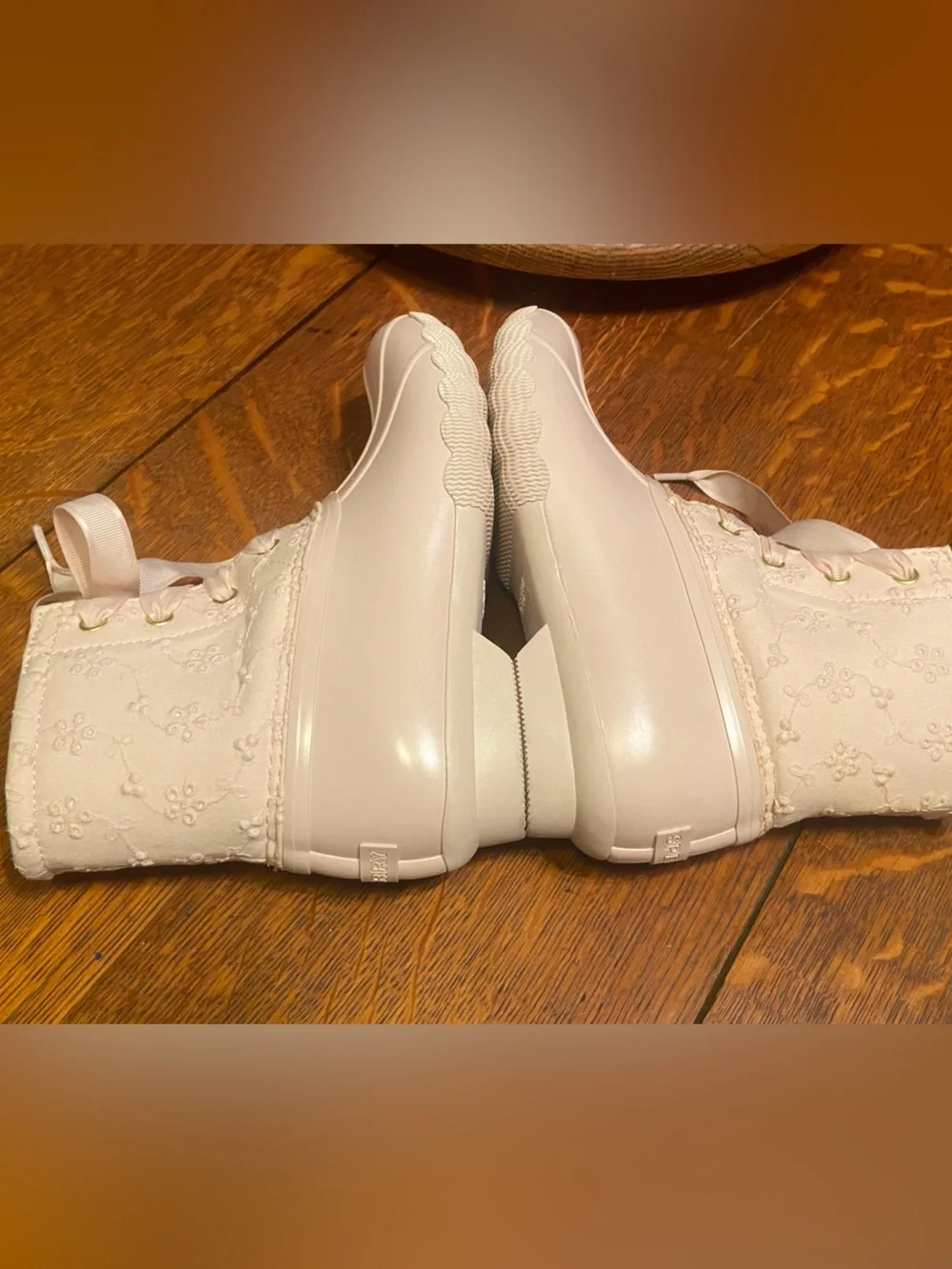 Sperry Girls powder pink lace-up all weather duck boots.